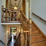 Archontiko Naoumidi Hotel