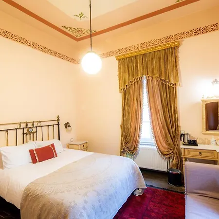 Archontiko Naoumidi 4*