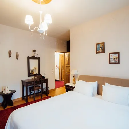 Archontiko Naoumidi Hotel