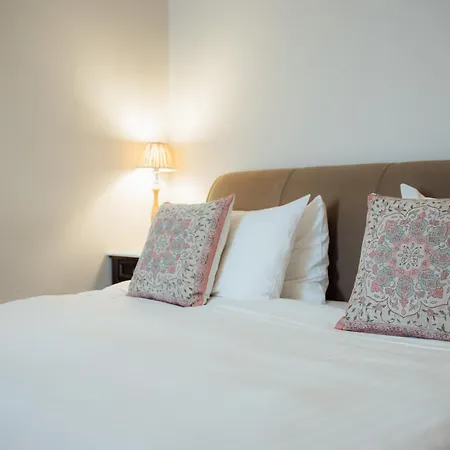 Hotel Archontiko Naoumidi 4*