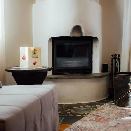 Archontiko Naoumidi Hotel 4*