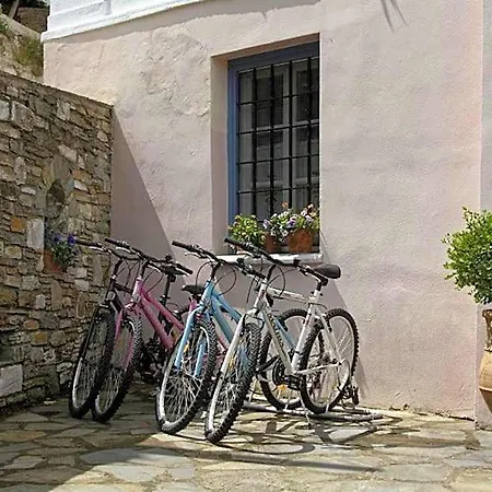 Archontiko Naoumidi Hotel