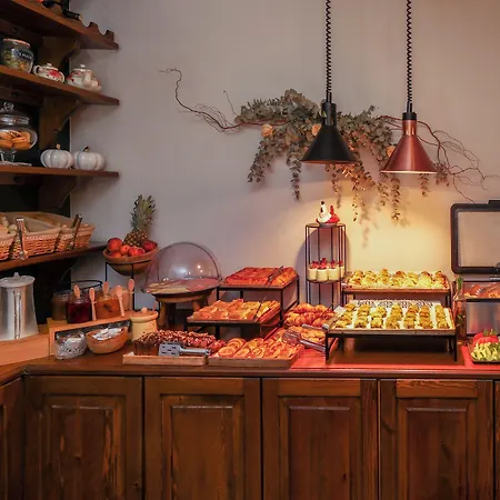 Hotel Archontiko Naoumidi 4*