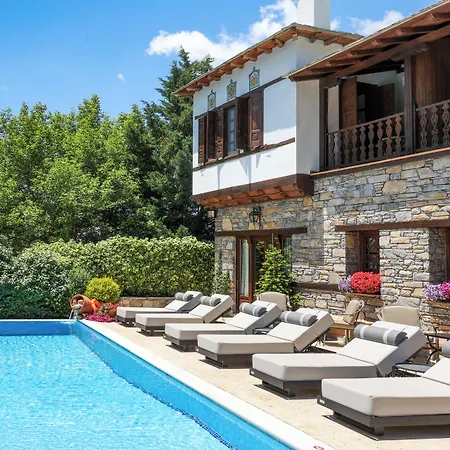 Hotel Archontiko Naoumidi