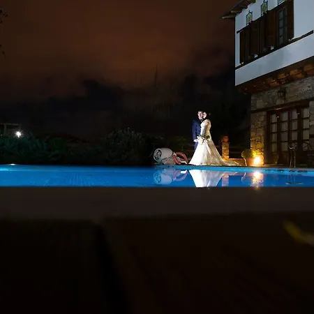 Archontiko Naoumidi Hotell