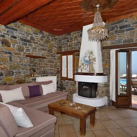 Hotell Archontiko Naoumidi 5*