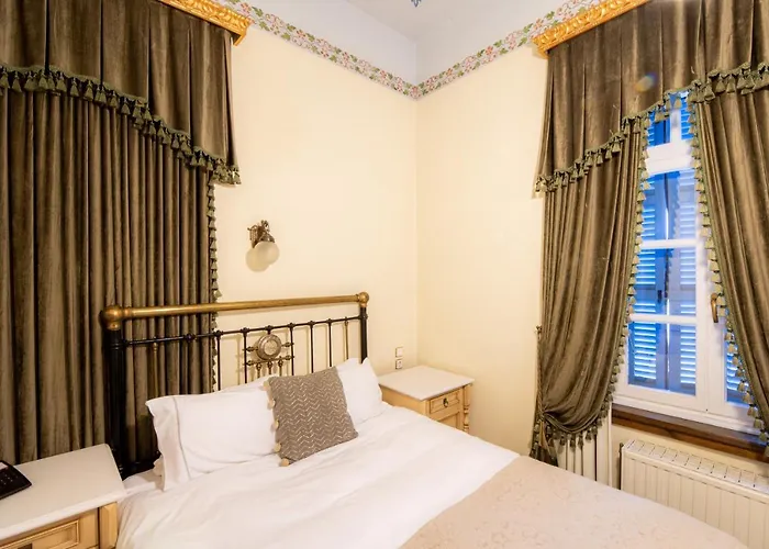 阿肯提克纳欧米迪酒店