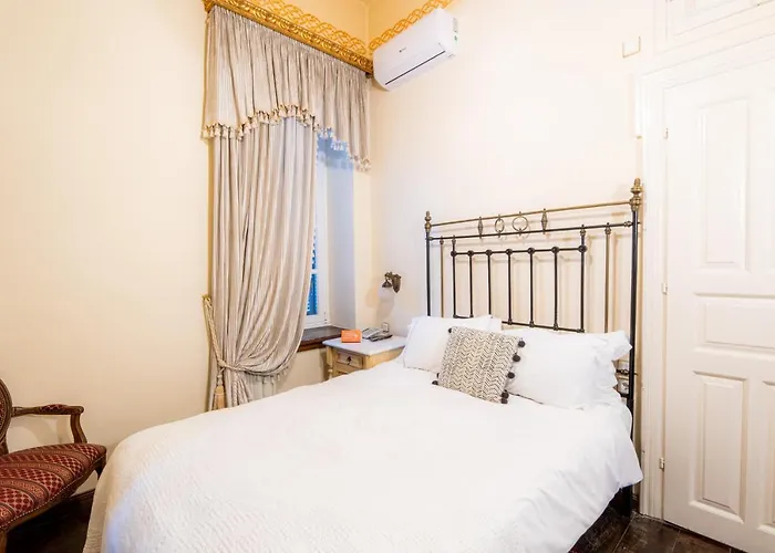 阿肯提克纳欧米迪酒店 酒店 波尔塔里亚