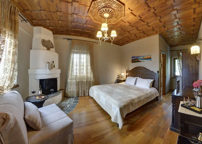 Hotel Archontiko Naoumidi 4*