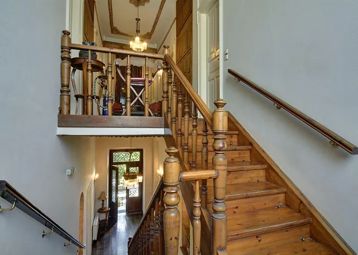 阿肯提克纳欧米迪酒店 酒店