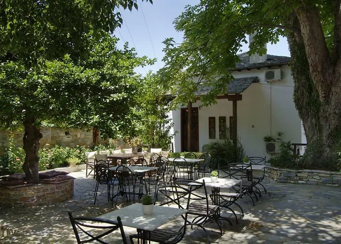 阿肯提克纳欧米迪酒店 酒店 4*