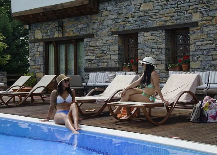 Hotel Archontiko Naoumidi 4*