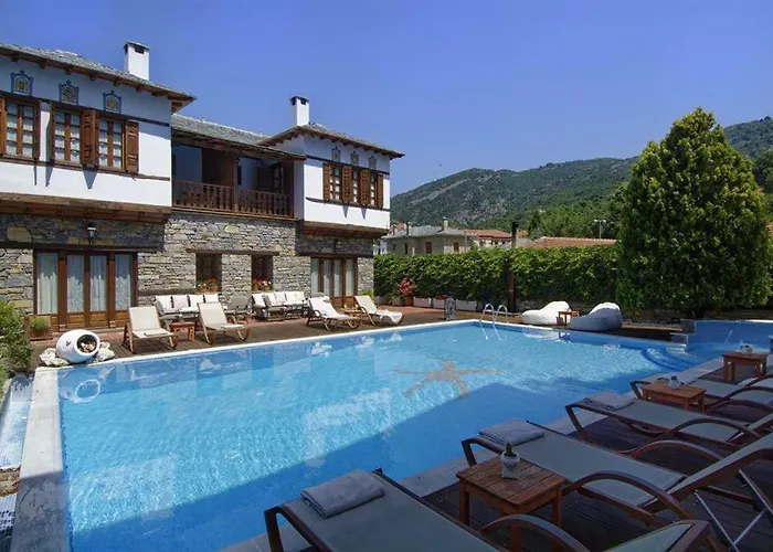 Archontiko Naoumidi Hotel